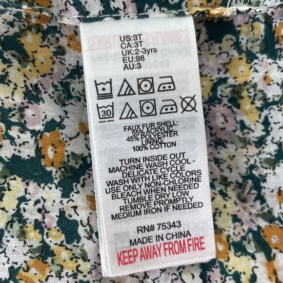 Soft Faux Fur Western Cowgirl Petite Floral Lined Vest Size 3T - Picture 5 of 6